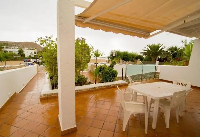 16:9 Villa Agua Amarga